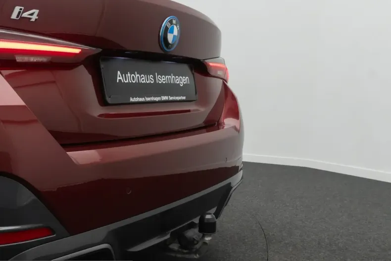 BMW i4 (Seria 4) din 2023 cu 85.123 km - oferta BMW221120 - foto 13