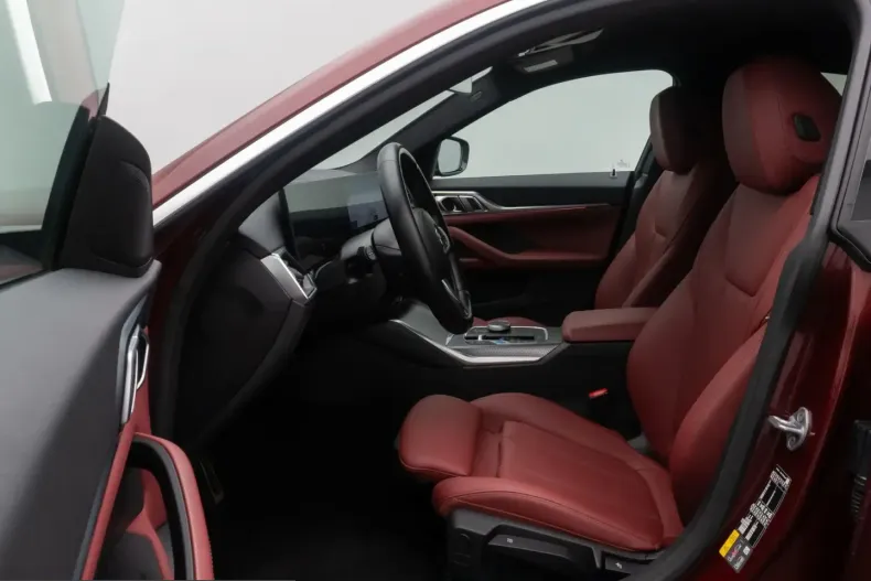 BMW i4 (Seria 4) din 2023 cu 85.123 km - oferta BMW221120 - foto 19