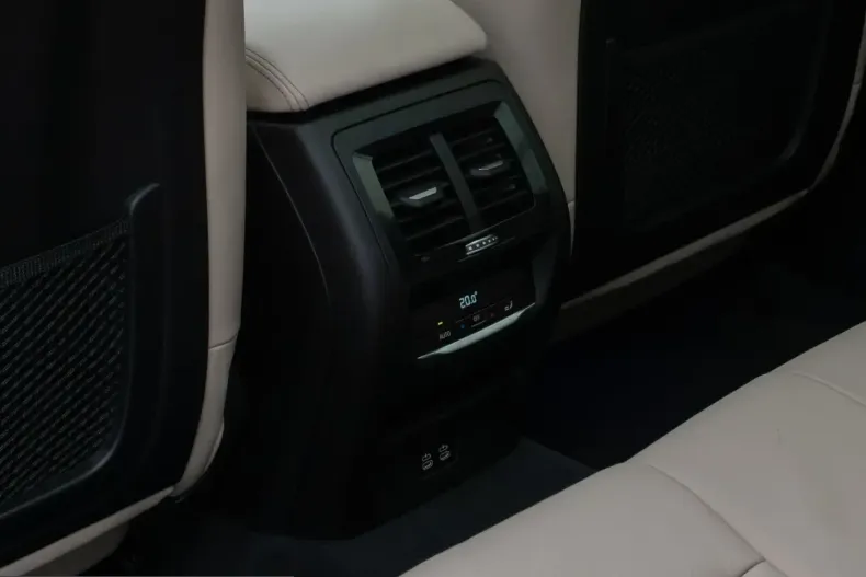 BMW X3 (Seria X) din 2021 cu 18.918 km - oferta BMW221131 - foto 28