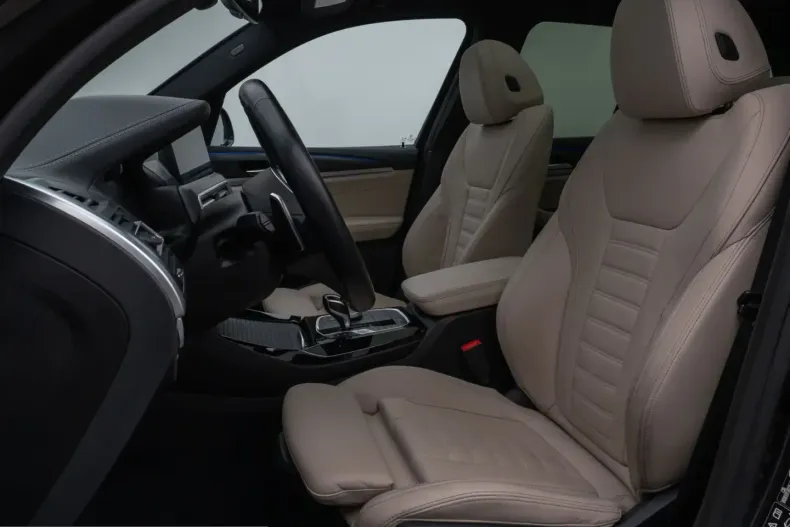 BMW X3 (Seria X) din 2021 cu 18.918 km - oferta BMW221131 - foto 35