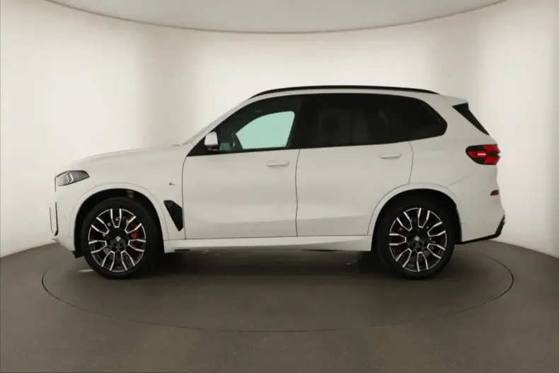 BMW X5 (Seria X) din 2024 cu 26.380 km - oferta BMW221132 - foto 3