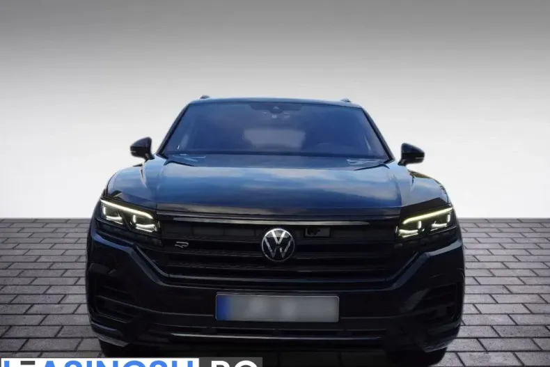 Volkswagen Touareg din 2022 cu 72.000 km - oferta VOL221141 - foto 2