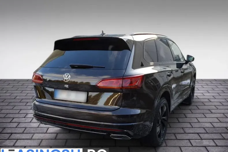 Volkswagen Touareg din 2022 cu 72.000 km - oferta VOL221141 - foto 4