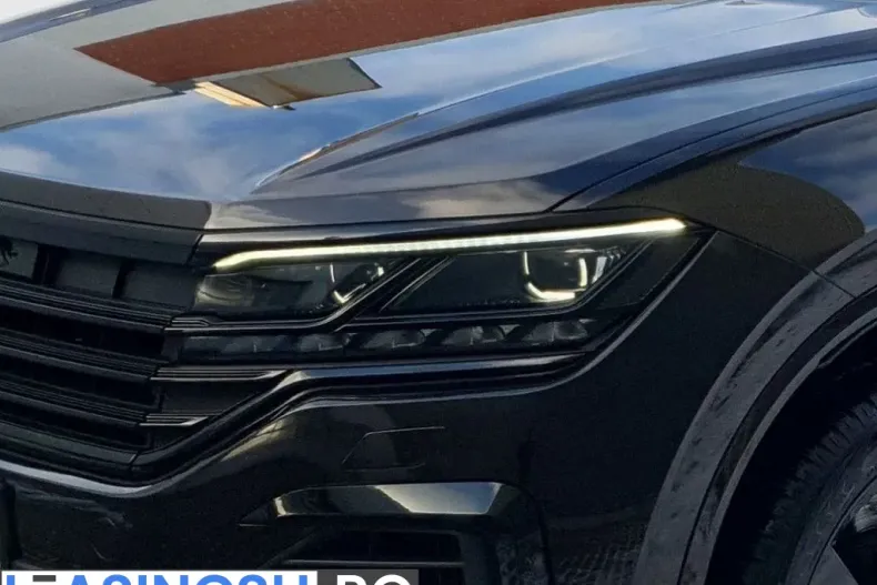 Volkswagen Touareg din 2022 cu 72.000 km - oferta VOL221141 - foto 6