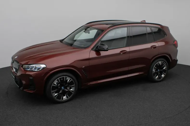 BMW iX3 (Seria X) din 2022 cu 25.422 km - oferta BMW221147 - foto 9