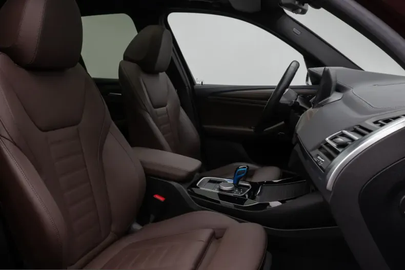 BMW iX3 (Seria X) din 2022 cu 25.422 km - oferta BMW221147 - foto 31