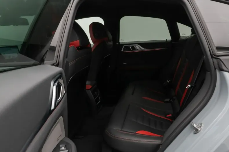 BMW i4 (Seria 4) din 2024 cu 21.180 km - oferta BMW221149 - foto 21