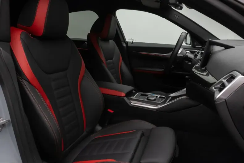 BMW i4 (Seria 4) din 2024 cu 21.180 km - oferta BMW221149 - foto 29