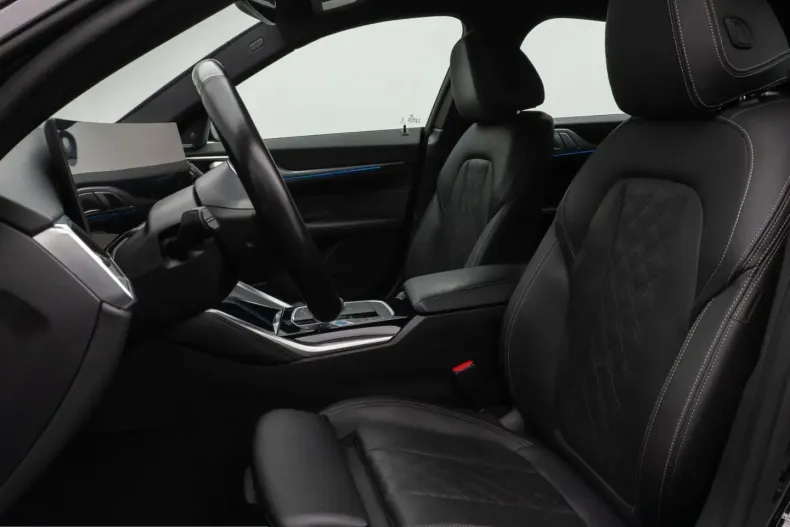 BMW i4 (Seria 4) din 2022 cu 61.223 km - oferta BMW221150 - foto 30