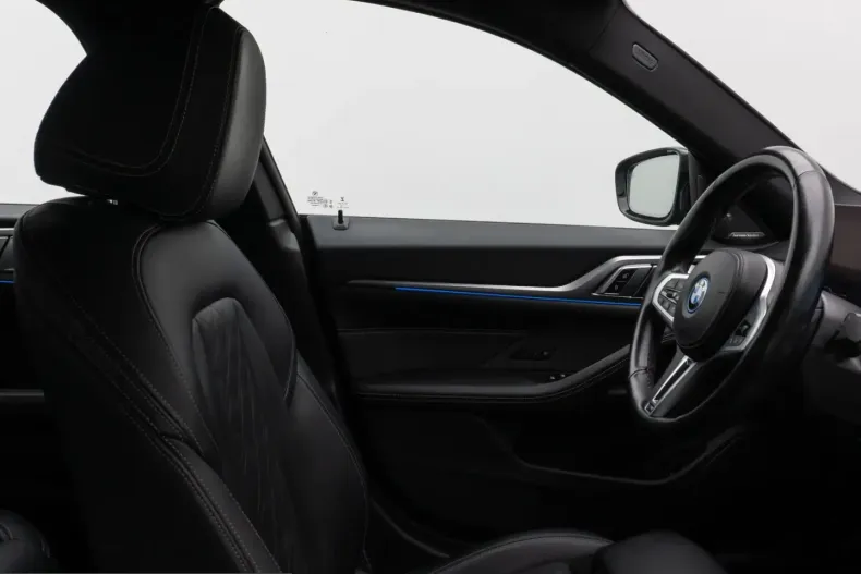 BMW i4 (Seria 4) din 2022 cu 61.223 km - oferta BMW221150 - foto 32