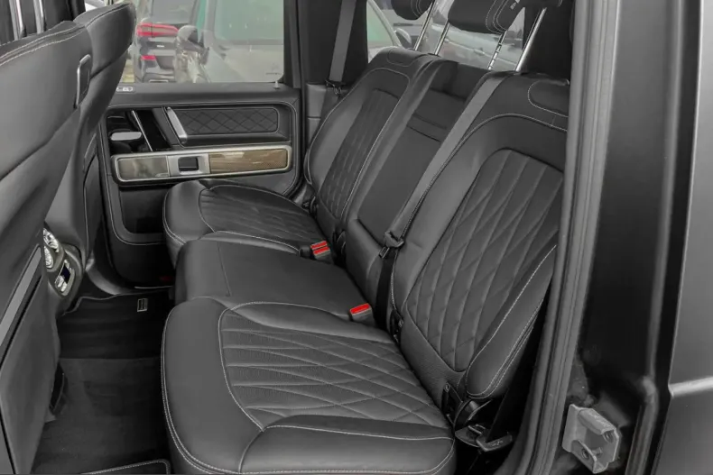 Mercedes-Benz G 63 AMG (Clasa G) din 2024 cu 30.000 km - oferta MER221155 - foto 6