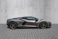 Lamborghini Revuelto din 2025 cu 5.230 km - oferta LAM221156 - foto 3