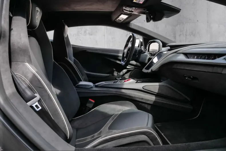 Lamborghini Revuelto din 2025 cu 5.230 km - oferta LAM221156 - foto 7
