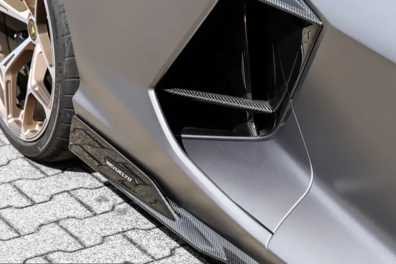 Lamborghini Revuelto din 2025 cu 5.230 km - oferta LAM221156 - foto 12