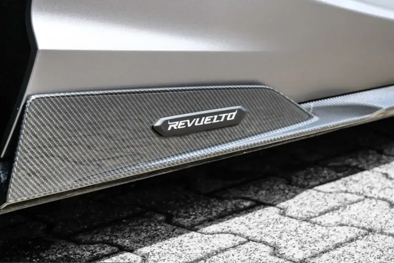 Lamborghini Revuelto din 2025 cu 5.230 km - oferta LAM221156 - foto 21
