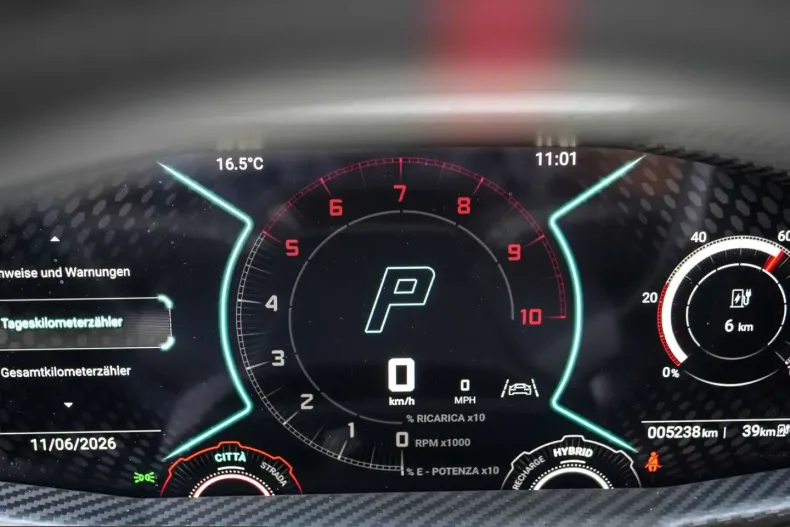 Lamborghini Revuelto din 2025 cu 5.230 km - oferta LAM221156 - foto 27