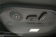 Volkswagen Touareg din 2025 cu 12.331 km - oferta VOL221158 - foto 23