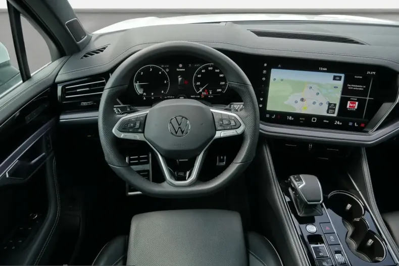 Volkswagen Touareg din 2025 cu 9.725 km - oferta VOL221160 - foto 10
