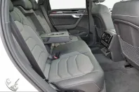 Volkswagen Touareg din 2025 cu 9.725 km - oferta VOL221160 - foto 16