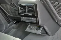 Volkswagen Touareg din 2025 cu 9.725 km - oferta VOL221160 - foto 17