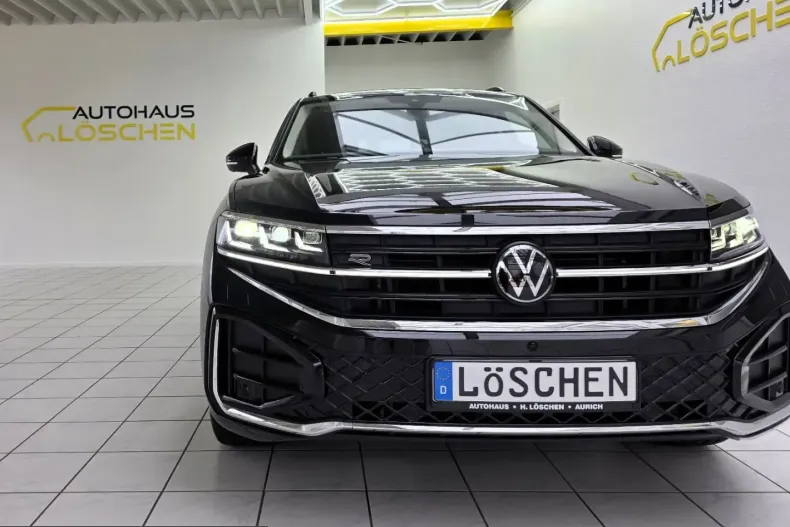 Volkswagen Touareg din 2025 cu 10.215 km - oferta VOL221161 - foto 4