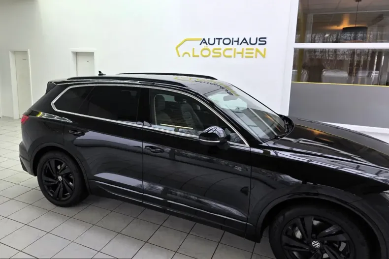 Volkswagen Touareg din 2025 cu 10.215 km - oferta VOL221161 - foto 6