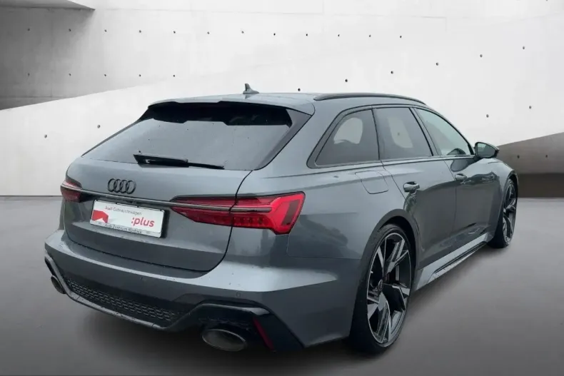 Audi RS6 din 2023 cu 40.345 km - oferta AUD221162 - foto 3