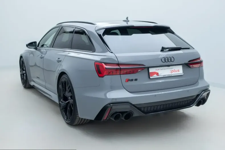 Audi RS6 din 2023 cu 29.880 km - oferta AUD221164 - foto 4