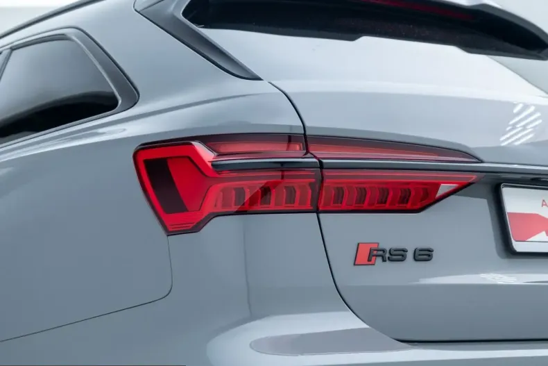 Audi RS6 din 2023 cu 29.880 km - oferta AUD221164 - foto 21