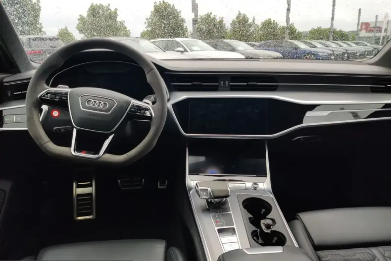 Audi RS6 din 2022 cu 49.457 km - oferta AUD221166 - foto 7