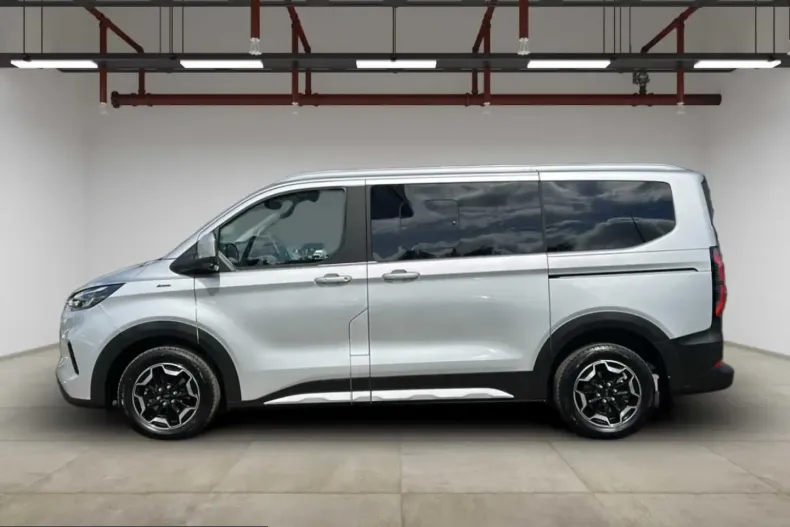 Ford Tourneo Custom din 2025 cu 10.400 km - oferta FOR221168 - foto 2