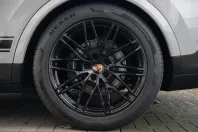 Porsche Cayenne din 2024 cu 22.000 km - oferta POR221171 - foto 18