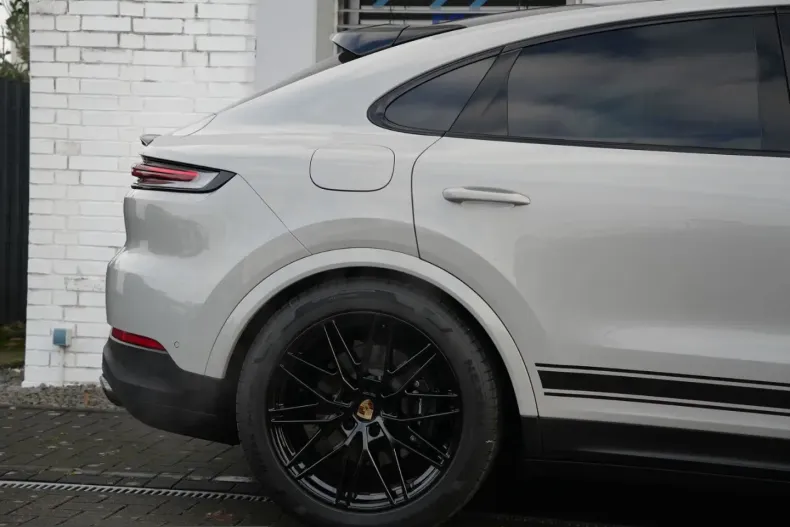 Porsche Cayenne din 2024 cu 22.000 km - oferta POR221171 - foto 19