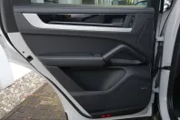Porsche Cayenne din 2024 cu 22.000 km - oferta POR221171 - foto 43