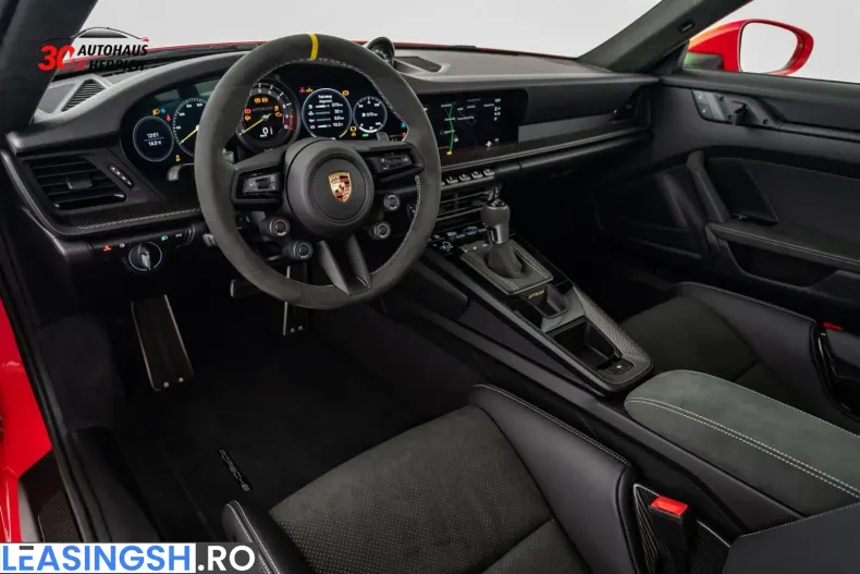 Porsche 992 din 2025 cu 1.762 km - oferta POR221178 - foto 9