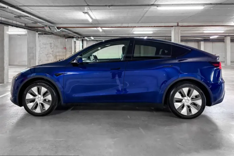 Tesla Model Y din 2024 cu 35.000 km - oferta TES221195 - foto 3