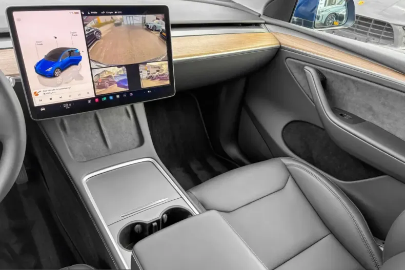 Tesla Model Y din 2024 cu 35.000 km - oferta TES221195 - foto 10