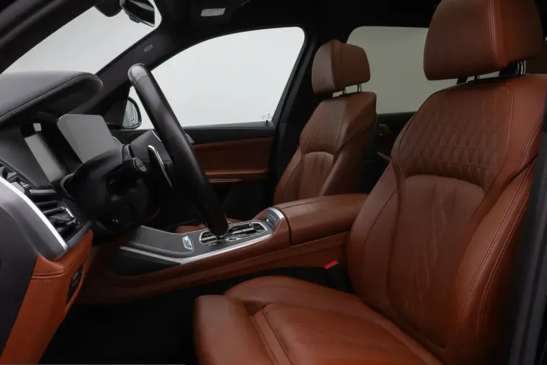 BMW X7 (Seria X) din 2022 cu 95.319 km - oferta BMW221199 - foto 36