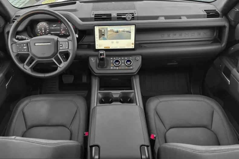 Land Rover Defender din 2025 cu 24.500 km - oferta LAN221208 - foto 11