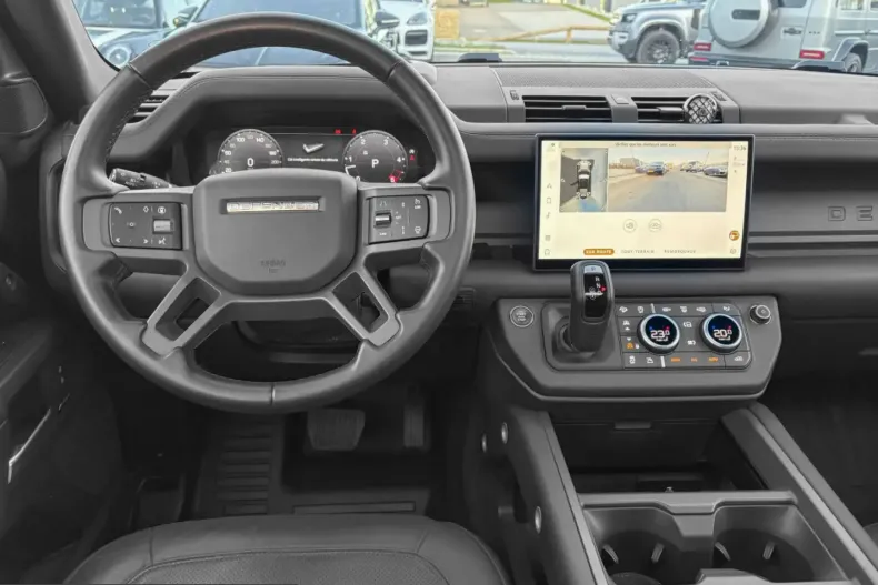 Land Rover Defender din 2025 cu 24.500 km - oferta LAN221208 - foto 18
