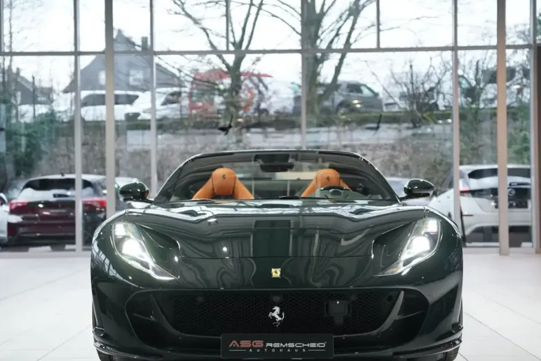 Ferrari 812 din 2023 cu 9.900 km - oferta FER221209 - foto 3
