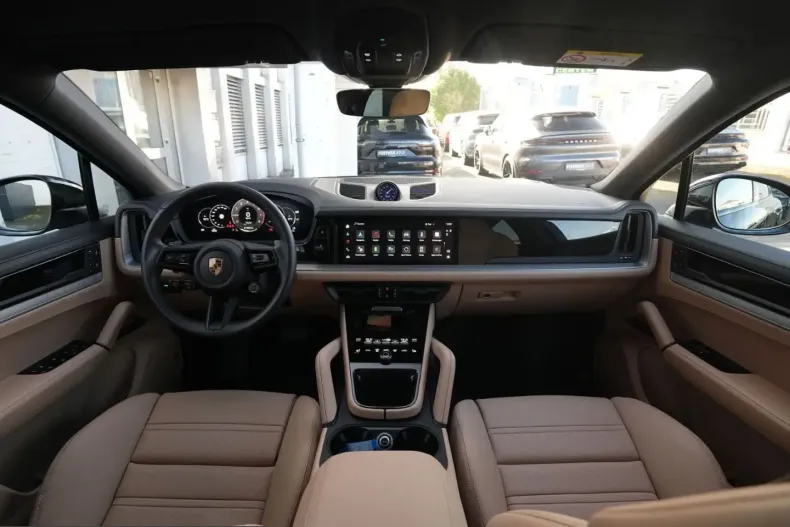 Porsche Cayenne din 2025 cu 11.000 km - oferta POR221217 - foto 6
