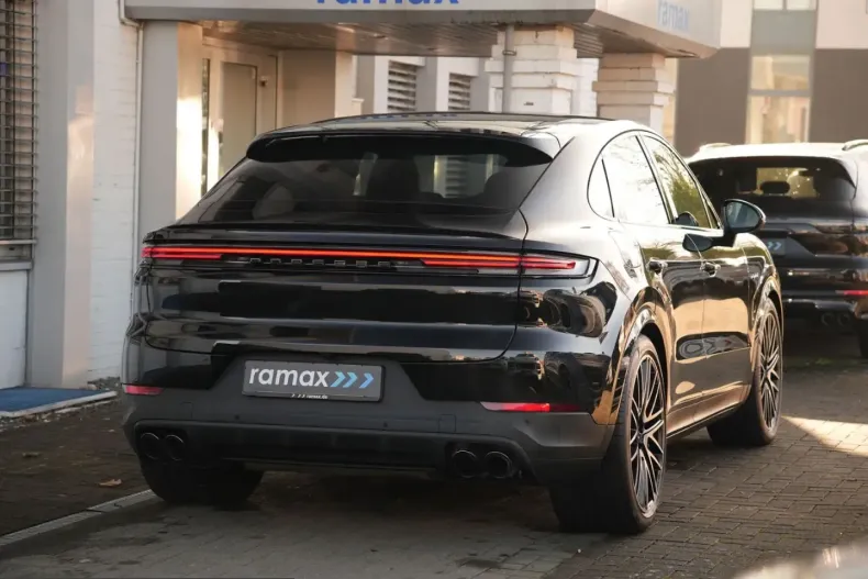 Porsche Cayenne din 2025 cu 11.000 km - oferta POR221217 - foto 10