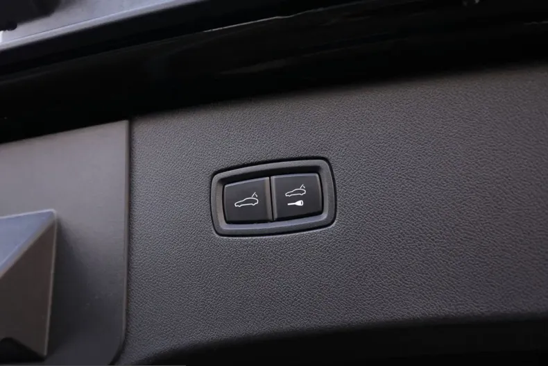 Porsche Cayenne din 2025 cu 11.000 km - oferta POR221217 - foto 42