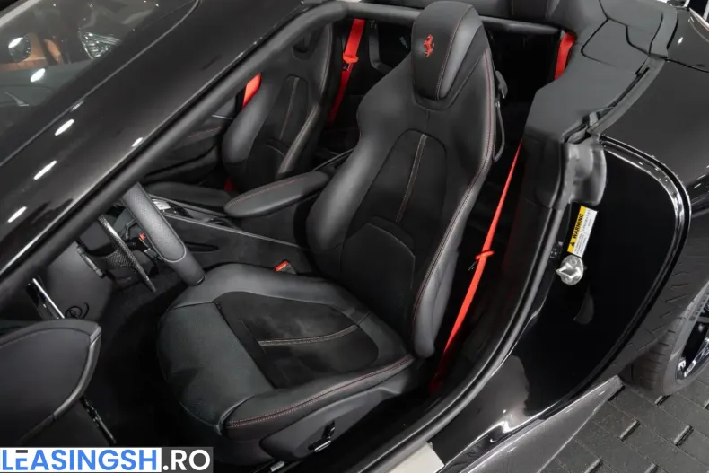 Ferrari Roma din 2024 cu 2.108 km - oferta FER221219 - foto 14