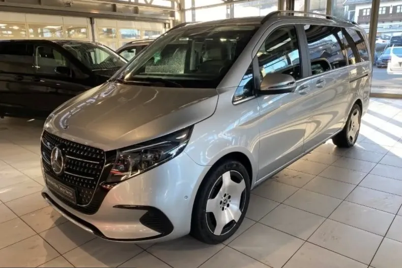 Mercedes-Benz V 300 (Clasa V) din 2025 cu 10.055 km - oferta MER221225 - foto 1