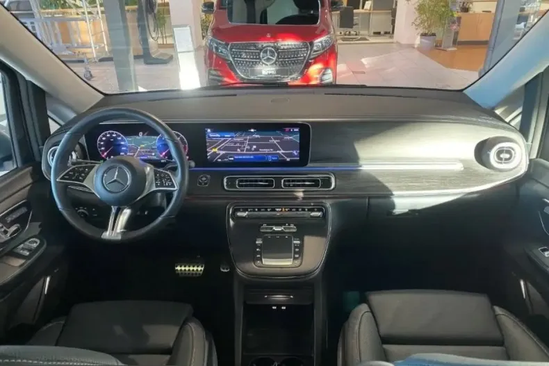 Mercedes-Benz V 300 (Clasa V) din 2025 cu 10.055 km - oferta MER221225 - foto 12