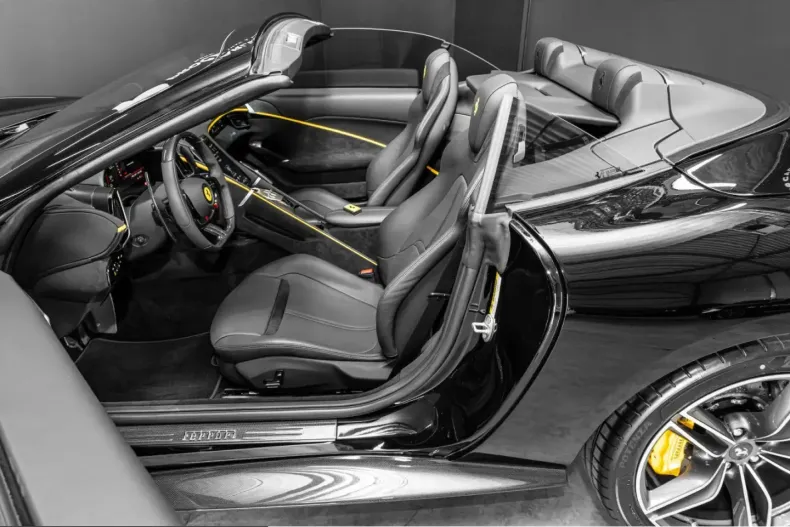 Ferrari Roma din 2024 cu 7.000 km - oferta FER221226 - foto 4
