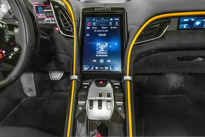 Ferrari Roma din 2024 cu 7.000 km - oferta FER221226 - foto 20