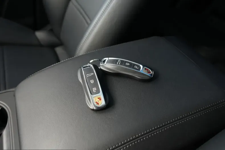 Porsche Cayenne din 2024 cu 19.000 km - oferta POR221235 - foto 29